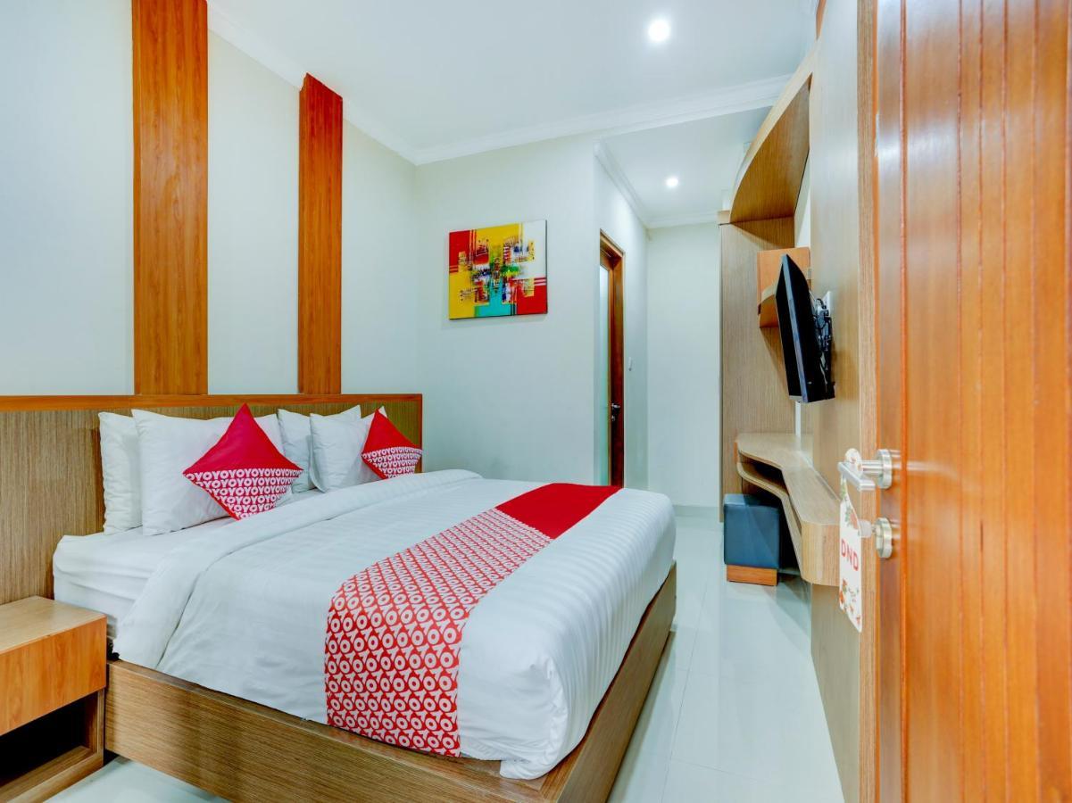 Super Oyo Capital O 90291 Vin Stay Petanu Pesanggaran Exterior foto