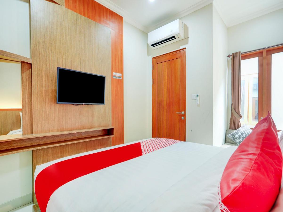 Super Oyo Capital O 90291 Vin Stay Petanu Pesanggaran Exterior foto