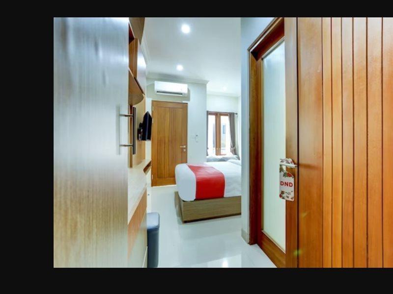 Super Oyo Capital O 90291 Vin Stay Petanu Pesanggaran Exterior foto